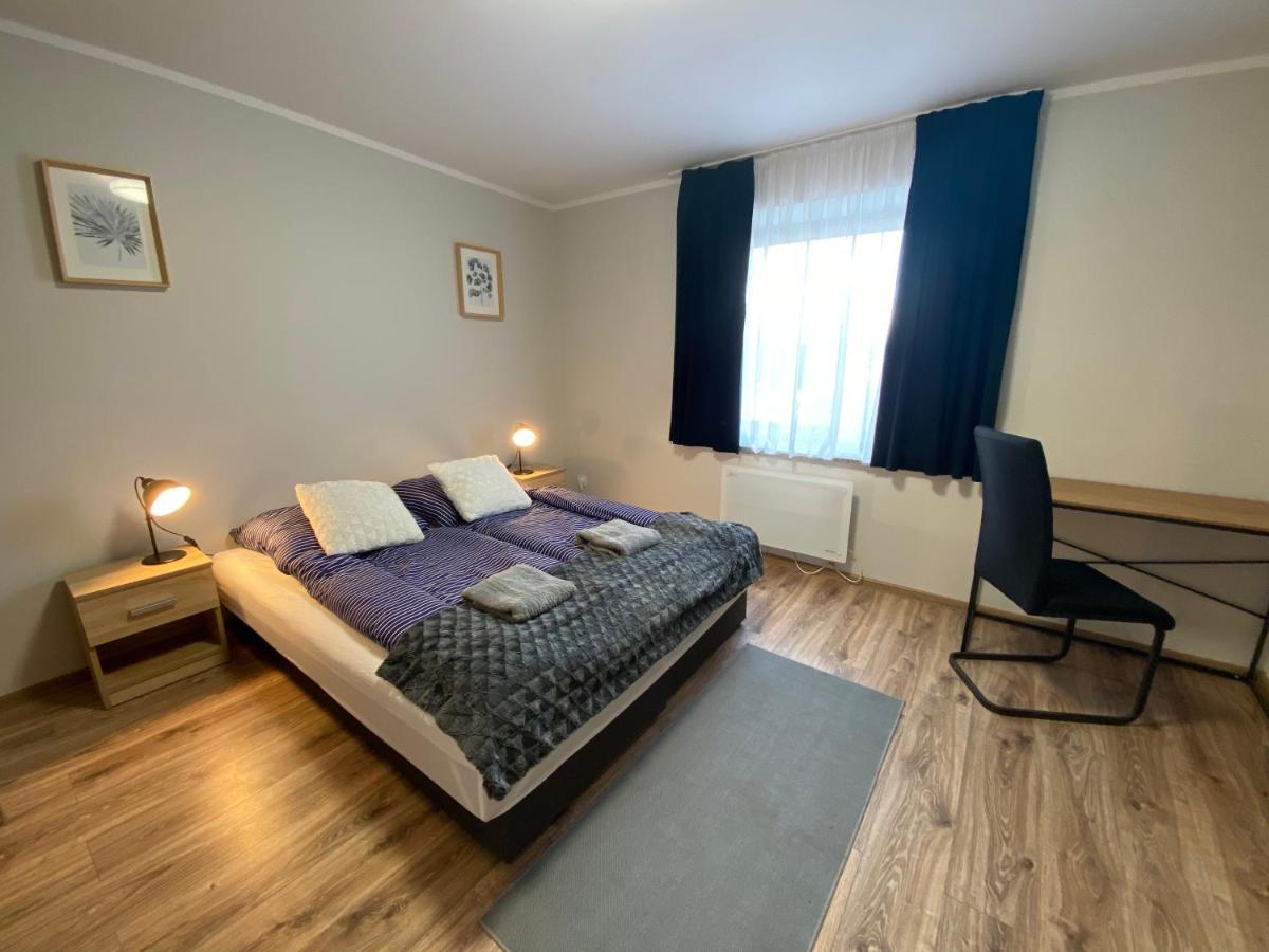 Hotelik Nad Zalewem 10 Km Od Legnicy Legnica Ngoại thất bức ảnh