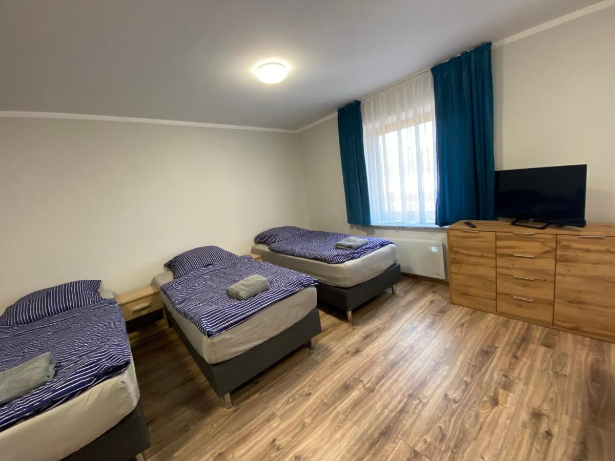 Hotelik Nad Zalewem 10 Km Od Legnicy Legnica Ngoại thất bức ảnh